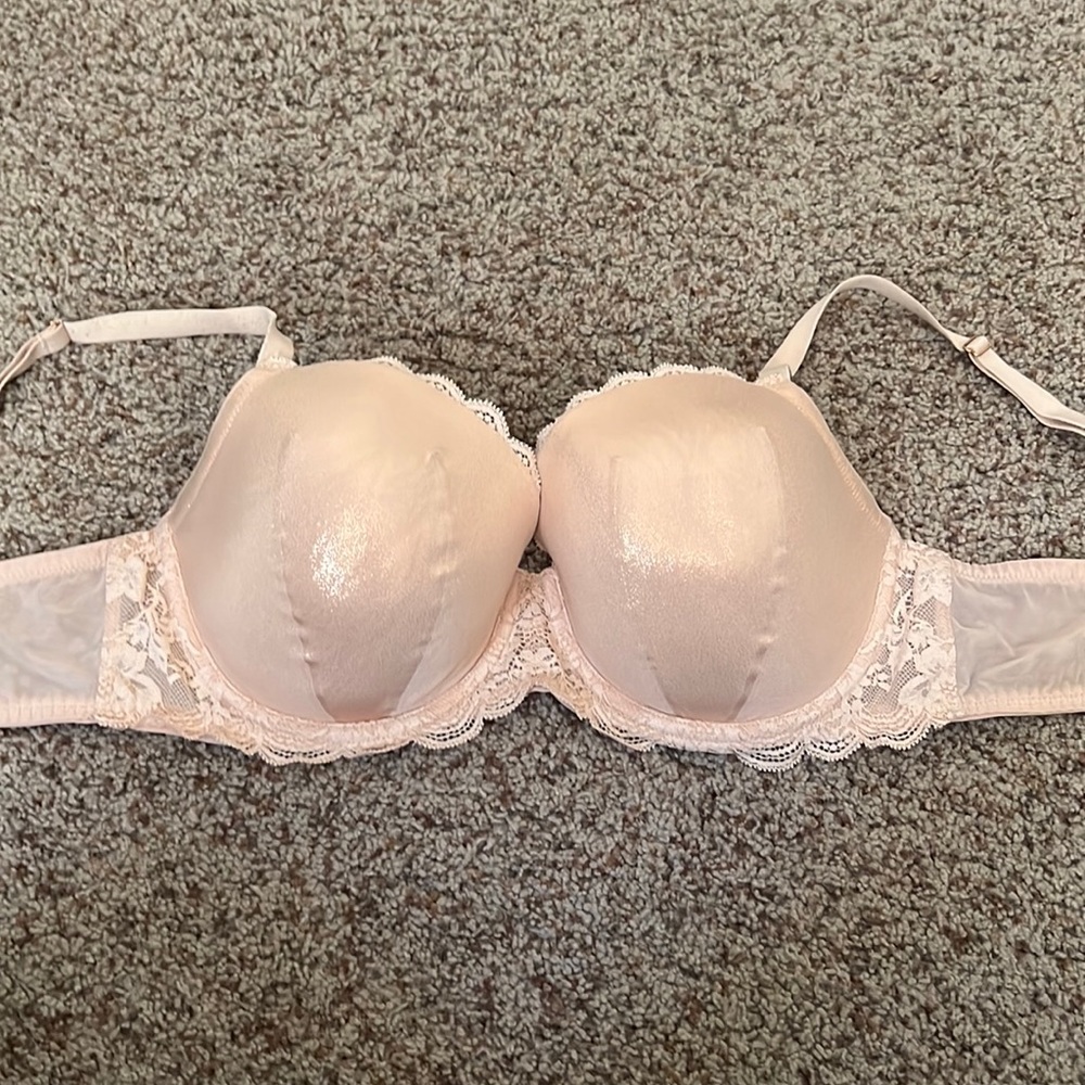 Victoria’s Secret Dream Angels Lined Demi Bra - 36DD